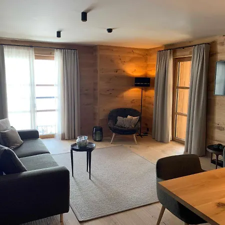 Boutique Chalet Almrausch Lech am Arlberg